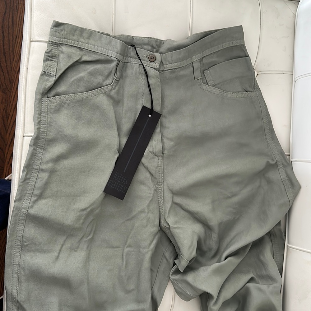 Pistachio XS NWT Viscose Linen Rayon long pants thin and super chic